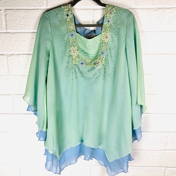 Vintage 80s Butterfly Blouse - Picture 1 of 6